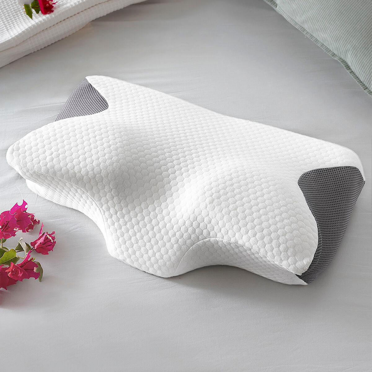 Nackenstützkissen mit ergonomischen Konturen